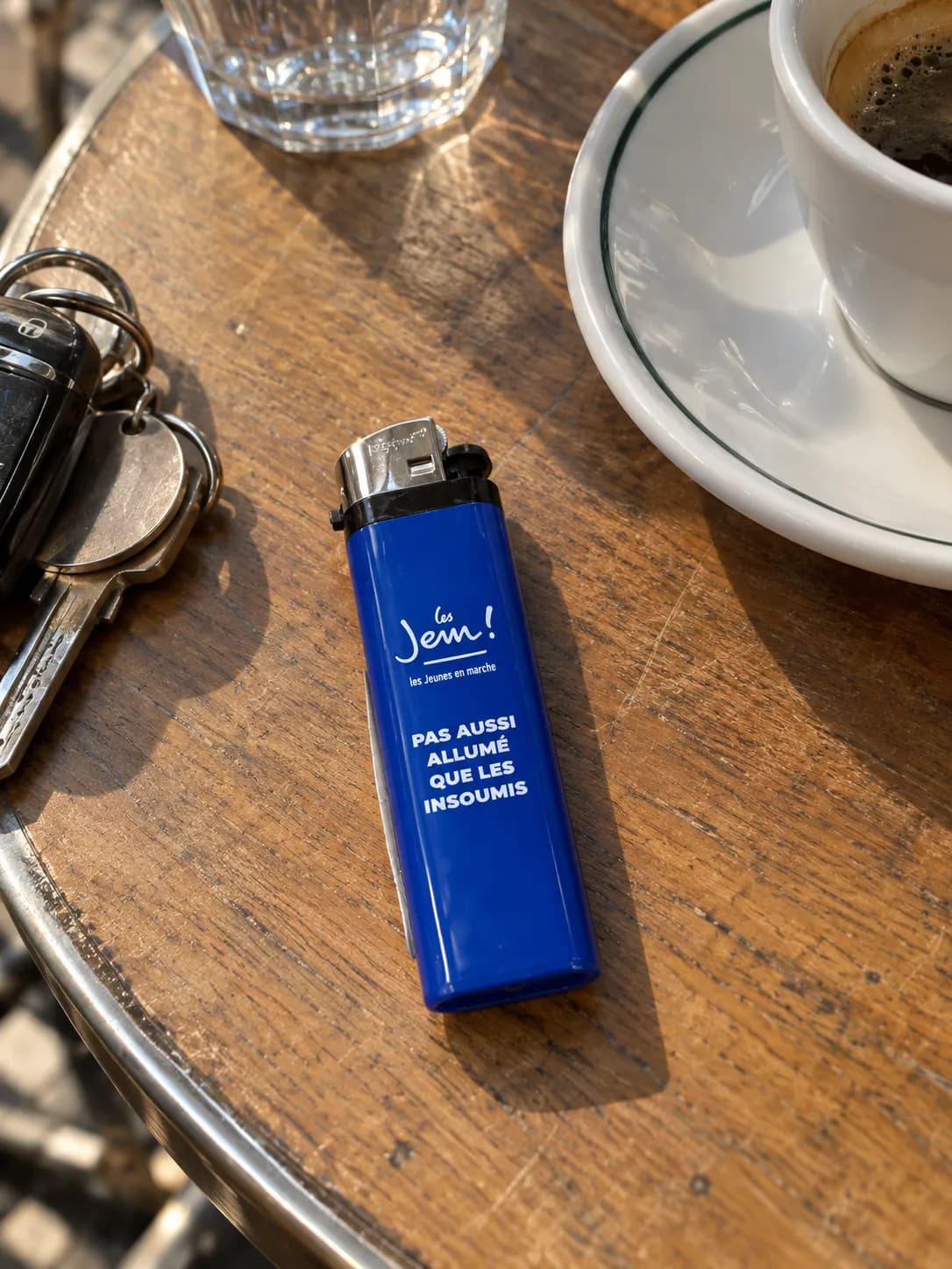 Briquet "Pas aussi allumé que les insoumis"